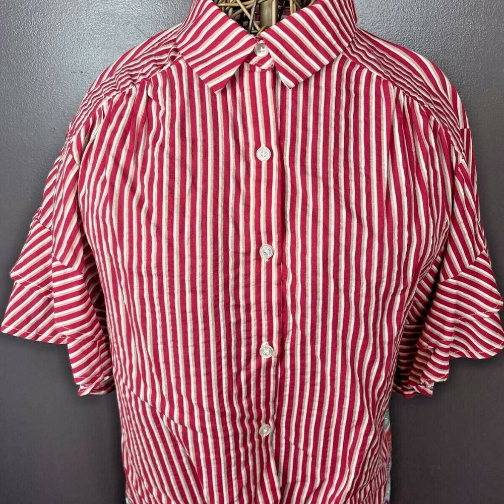 NWT Umgee red and white button down top with ruffl